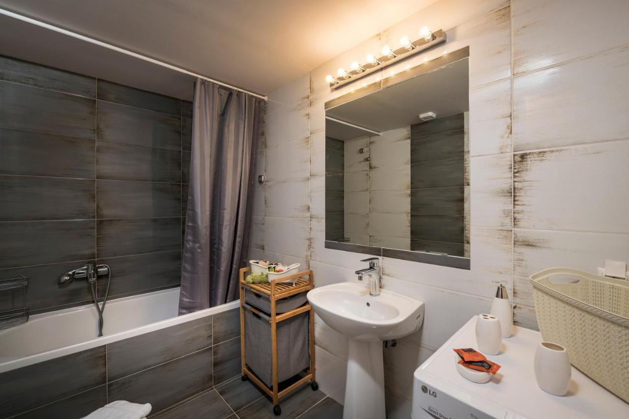 Olivenest Chania Executive Villa Perivólia Exteriör bild